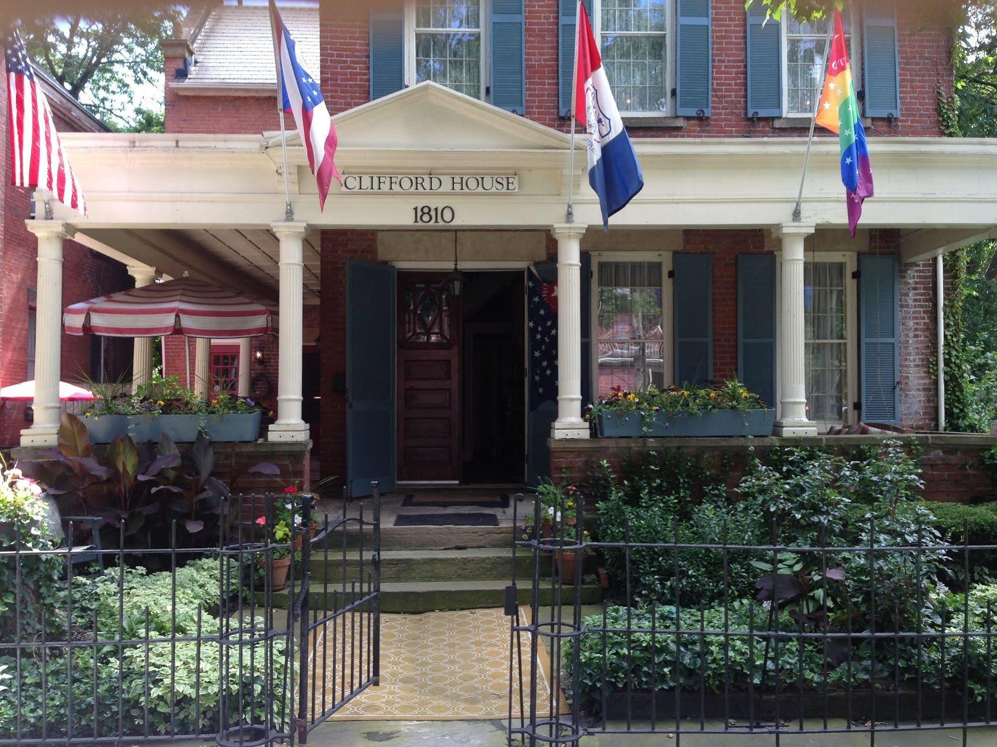 Clifford House Private Home B&B Кливленд Экстерьер фото